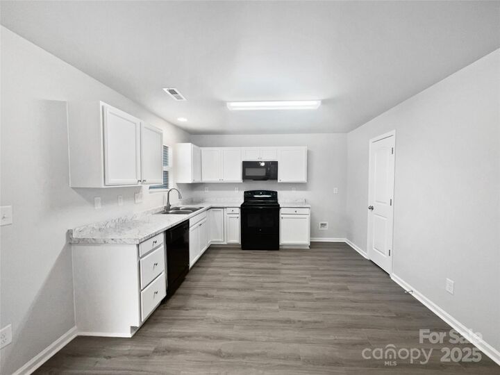 Property Photo:  324 Valerie Drive  NC 28092 