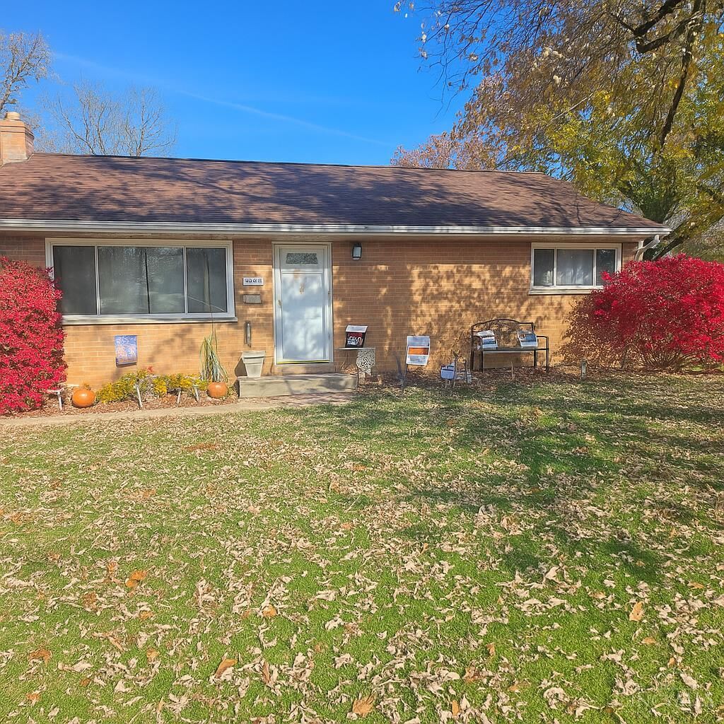 Property Photo: 2238 Pacora Drive OH 45231