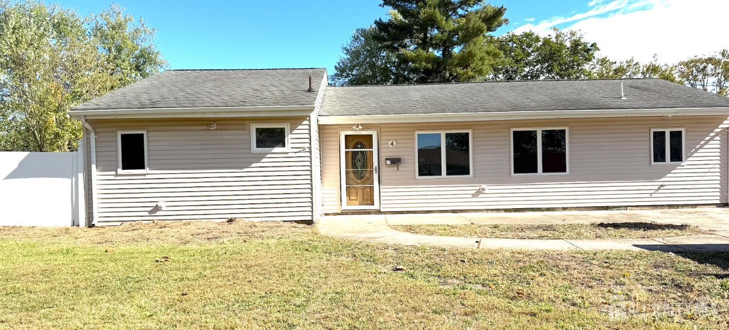 Property Photo:  4 Forrestal Road  NJ 08824 