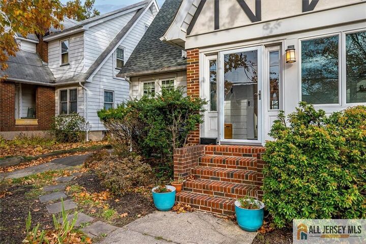 Property Photo: 607 S 1st Avenue NJ 08904