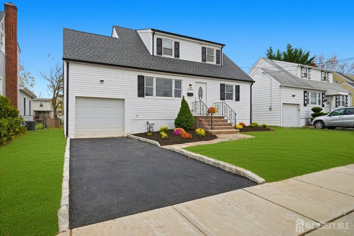 2535 Standish Avenue  Union Twp NJ 07083 photo