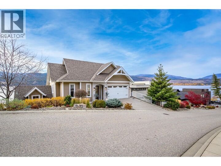 Property Photo:  70 Kestrel Place 2  BC V1H 1T6 