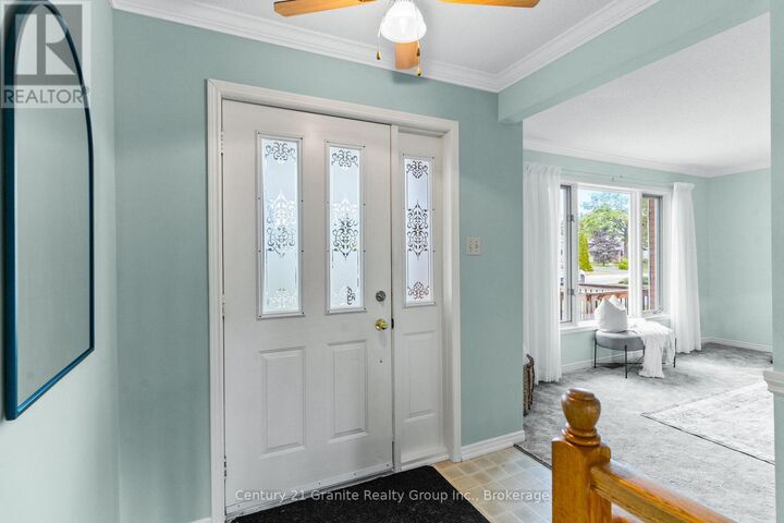 Photo de la propriété: 34 Cedartree Lane ON K0M 1A0