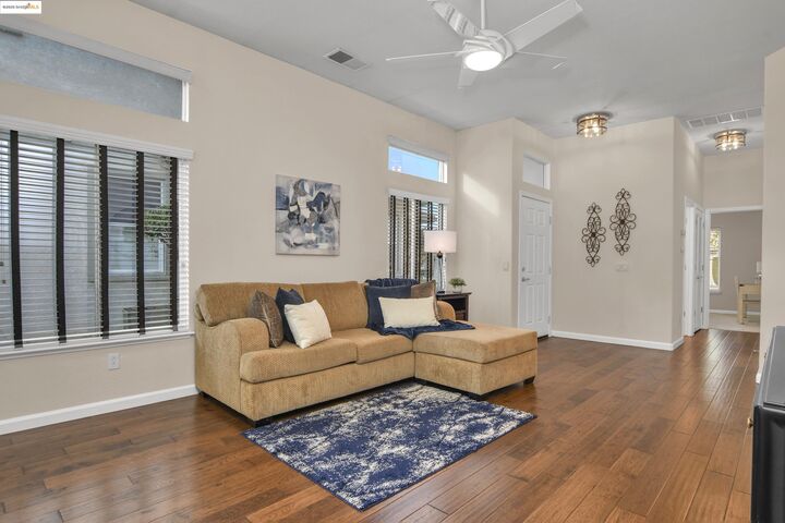 Property Photo: 1990 Kent Dr CA 94513