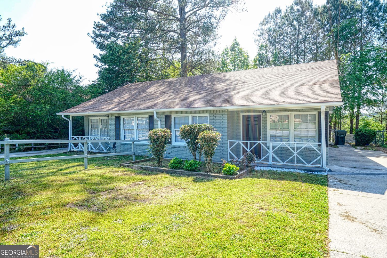 Property Photo: 1516 Pine Cone Lane NW GA 30012
