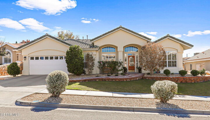 6616 Wind Ridge Drive  El Paso TX 79912 photo