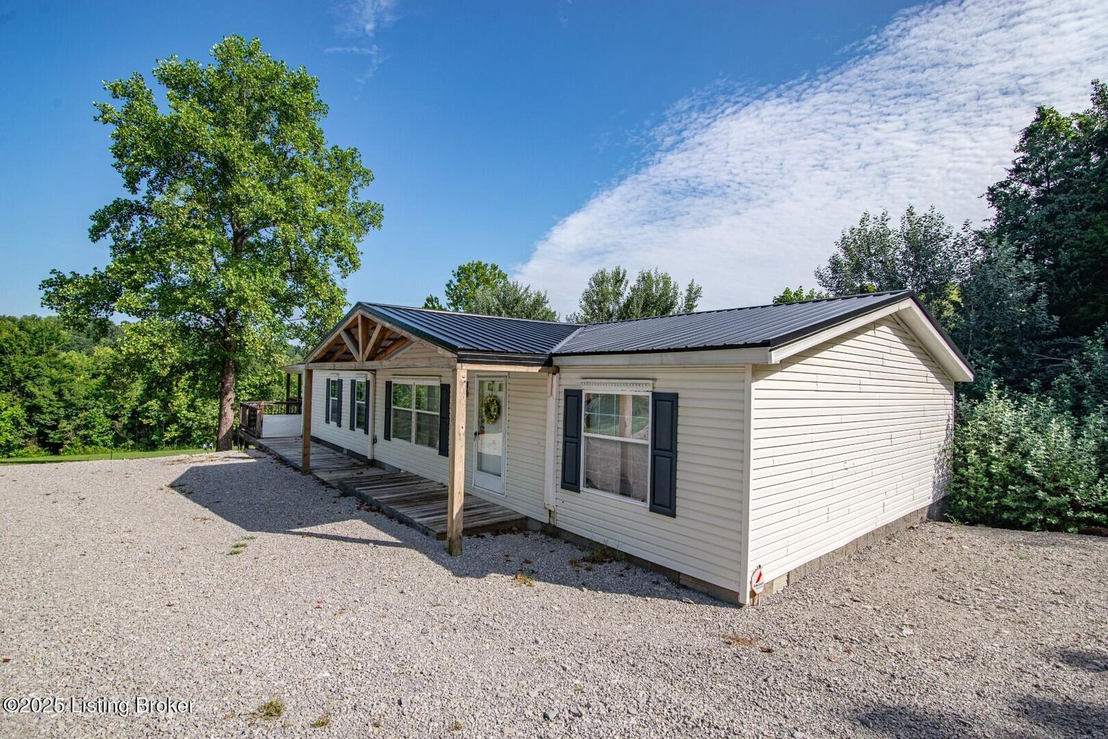 Property Photo:  52 S Lakeside Dr  KY 40119 