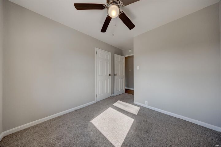 Property Photo:  713 Thornberry Drive  IN 47710 