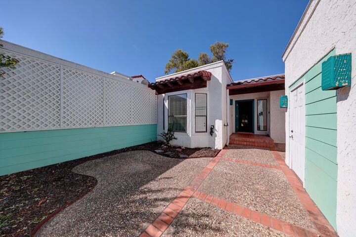 Property Photo: 2625 Calle Del Robles TX 78028