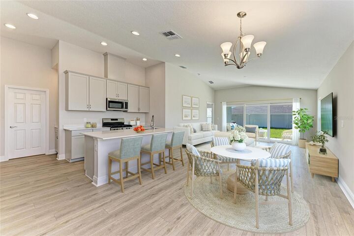 Property Photo: 12377 Oak Hill Way FL 34219