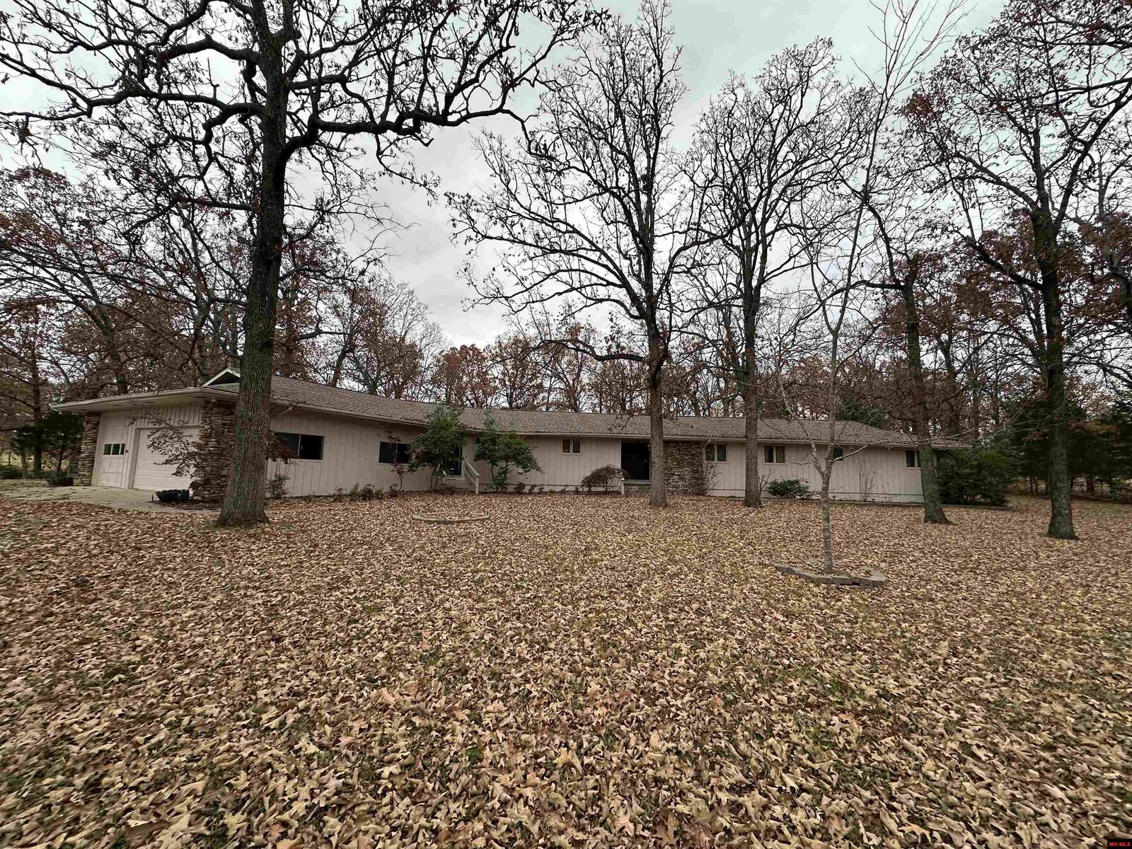Property Photo: 1761 Fairway Drive AR 72653