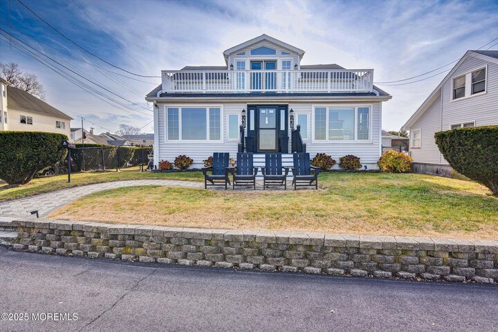 Property Photo:  238 Shoreland Circle  NJ 08879 