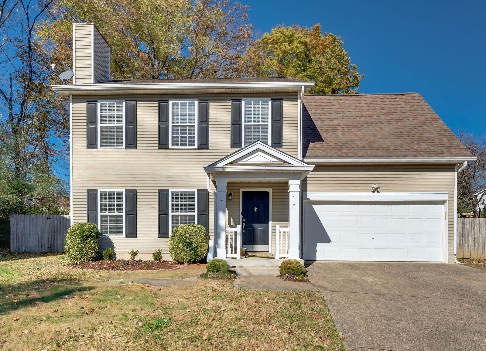 Property Photo:  712 Kelsey Ct  TN 37013 