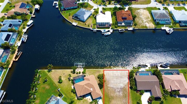 4335 SW 25th Avenue  Cape Coral FL 33914 photo