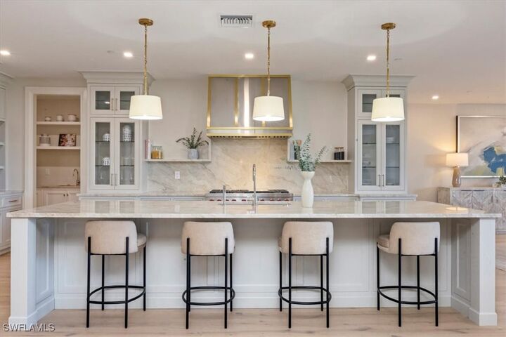 Property Photo:  1820 Gulf Shore Boulevard N 402-403  FL 34102 