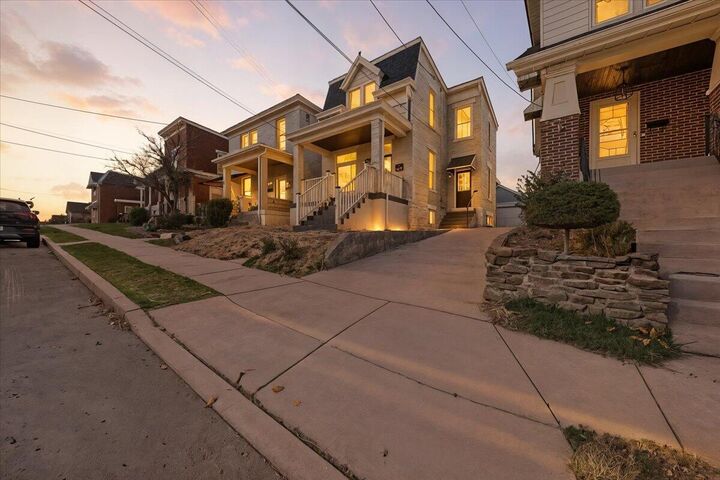 Property Photo:  196 Main Street  KY 41071 