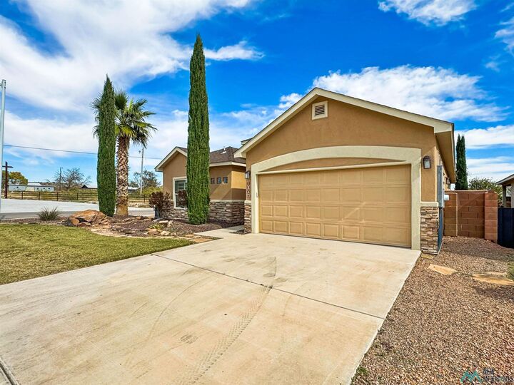 Property Photo:  1840 Amber Court  NM 88220 