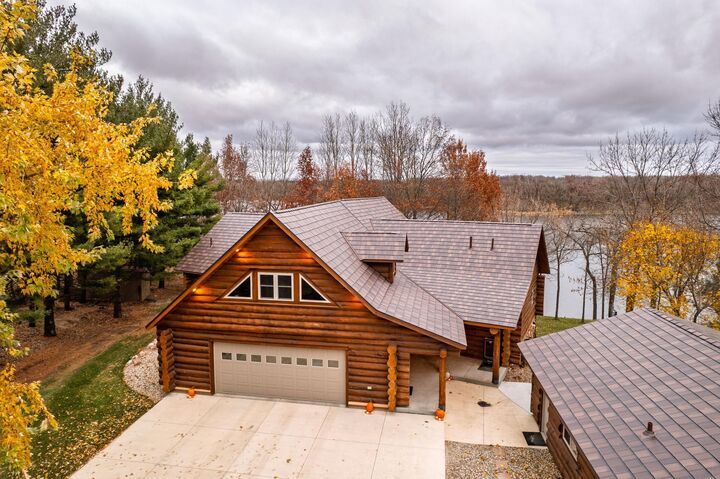 Property Photo: 3005 W Lake Jessie Drive SE MN 56308
