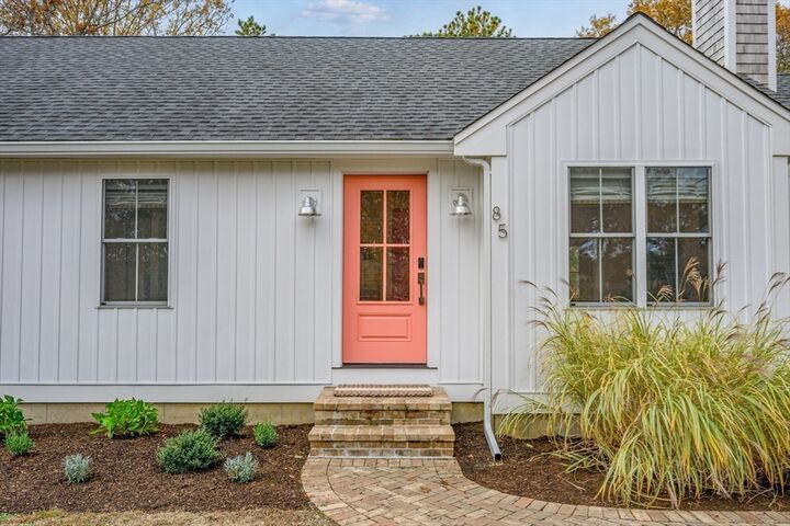 85 Kompass Dr  Falmouth MA 02536 photo