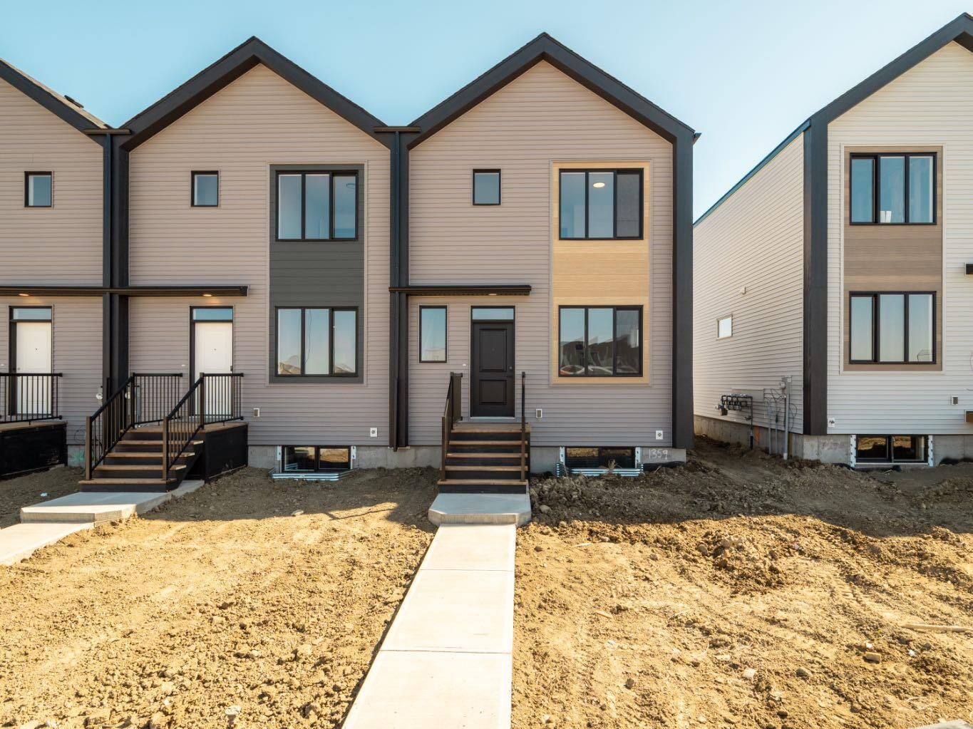 Property Photo: 1363 Abitibi Road W AB T1J 5X4