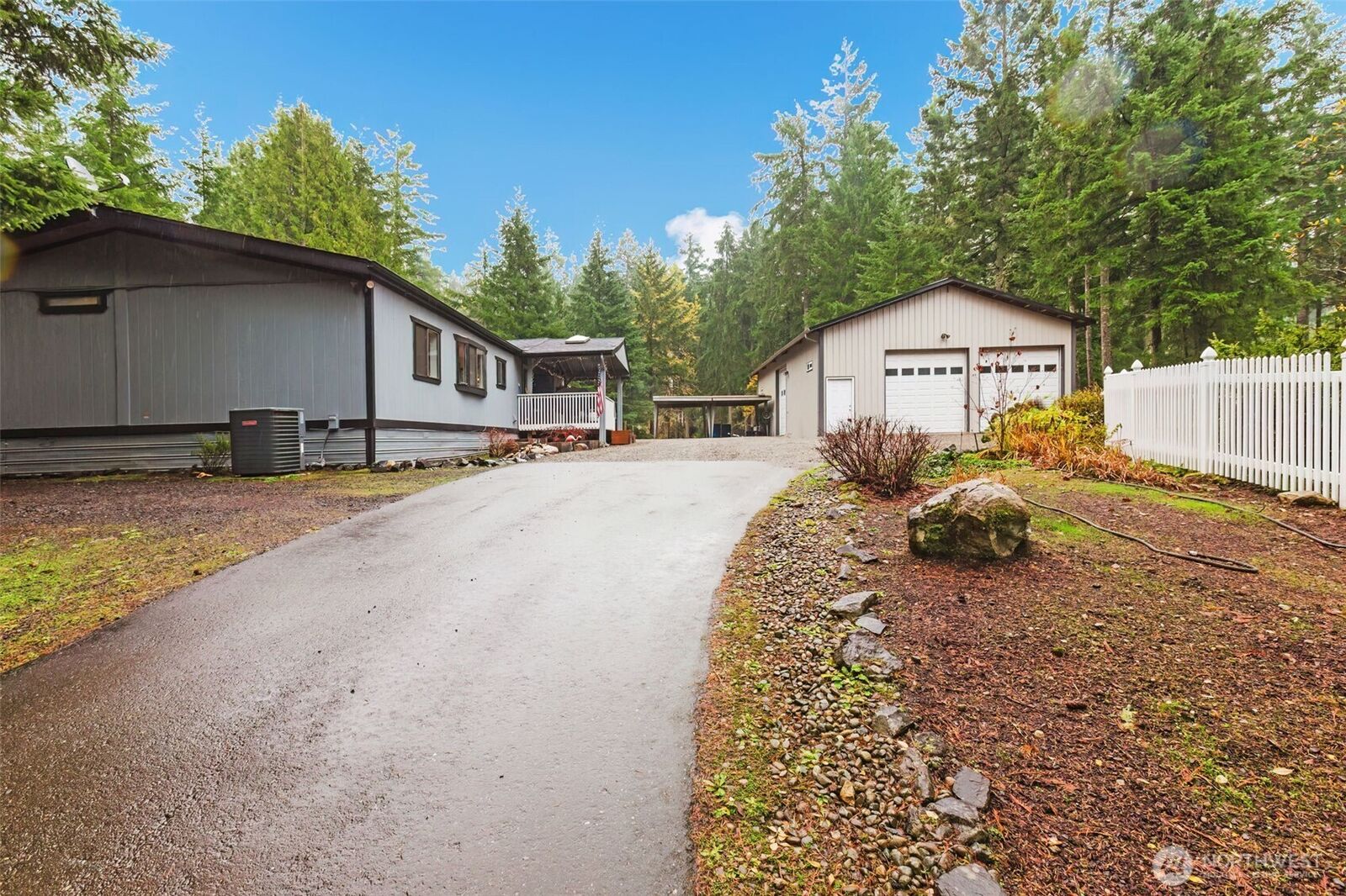 Property Photo: 10569 Glenwood Road SW WA 98367