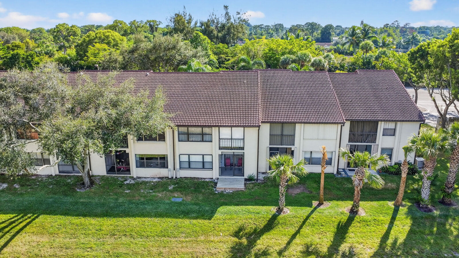 Property Photo: 4745 Lucerne Lakes Boulevard 103 FL 33467