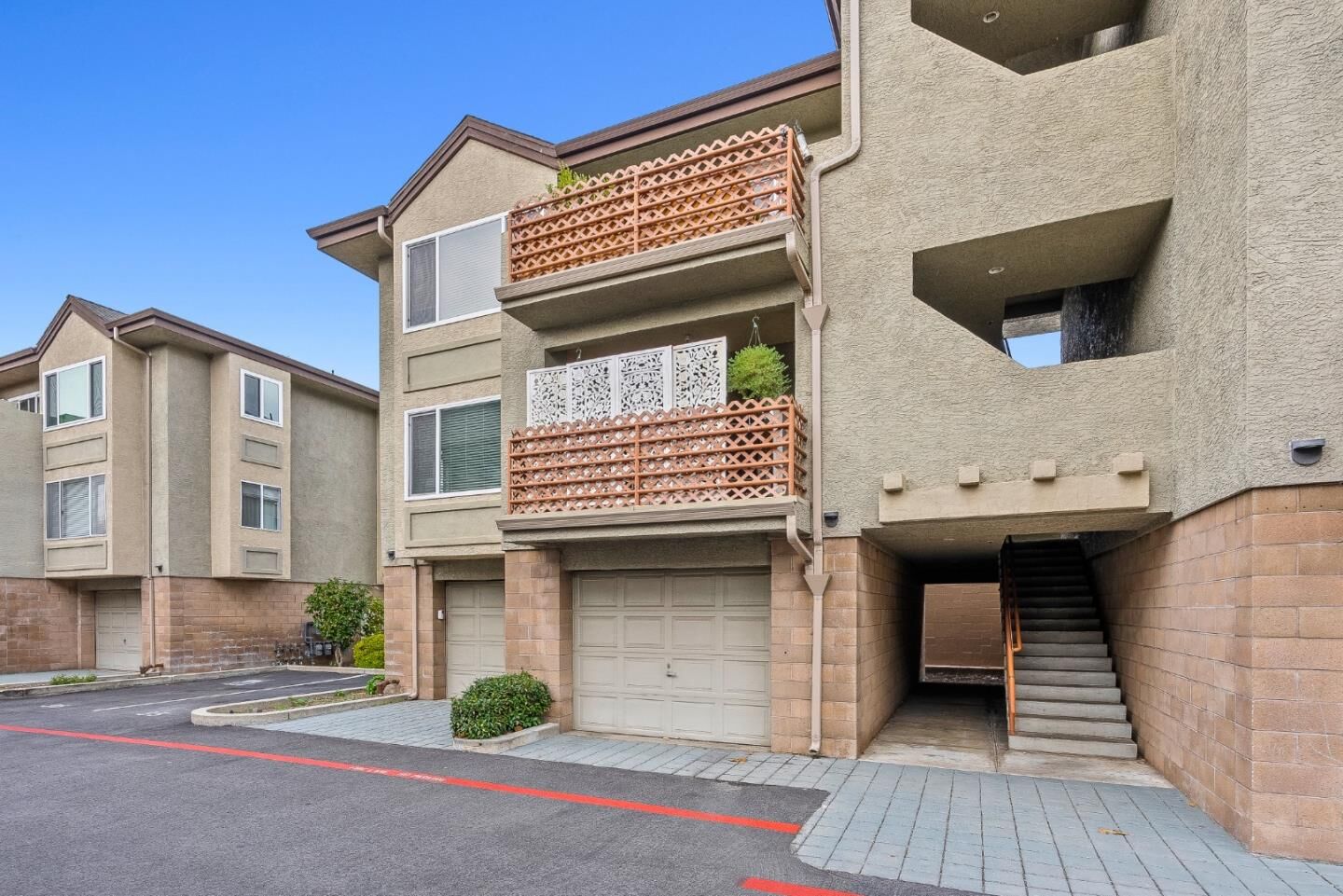 Property Photo:  308 River Street B8  CA 95060 