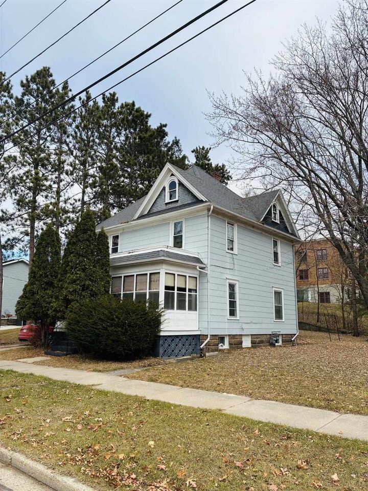 Property Photo:  544 North Walnut Street  WI 53959 