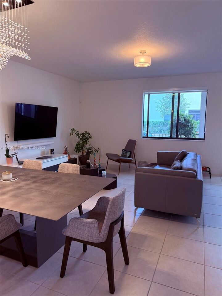 Property Photo: 4624 NW 83rd Ave FL 33166