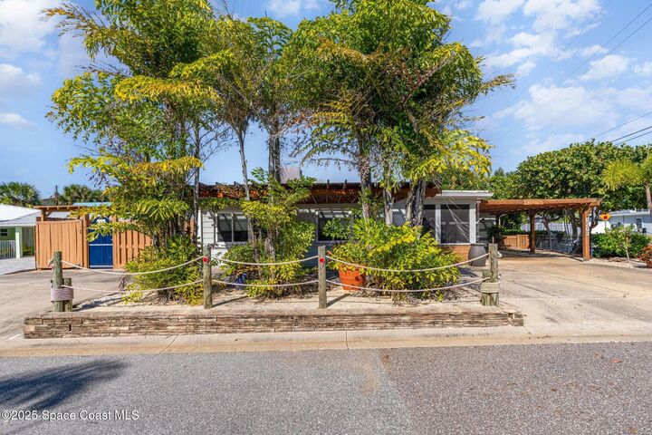 Property Photo:  6203 Ridgewood Avenue  FL 32931 