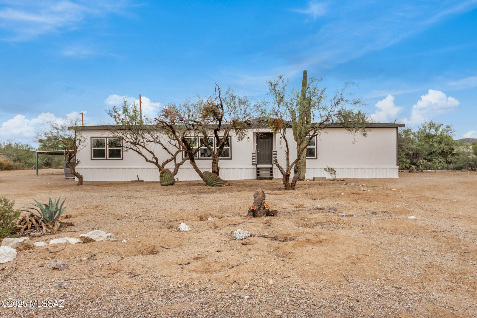 Property Photo:  6810 W Kay Lynn Drive  AZ 85735 