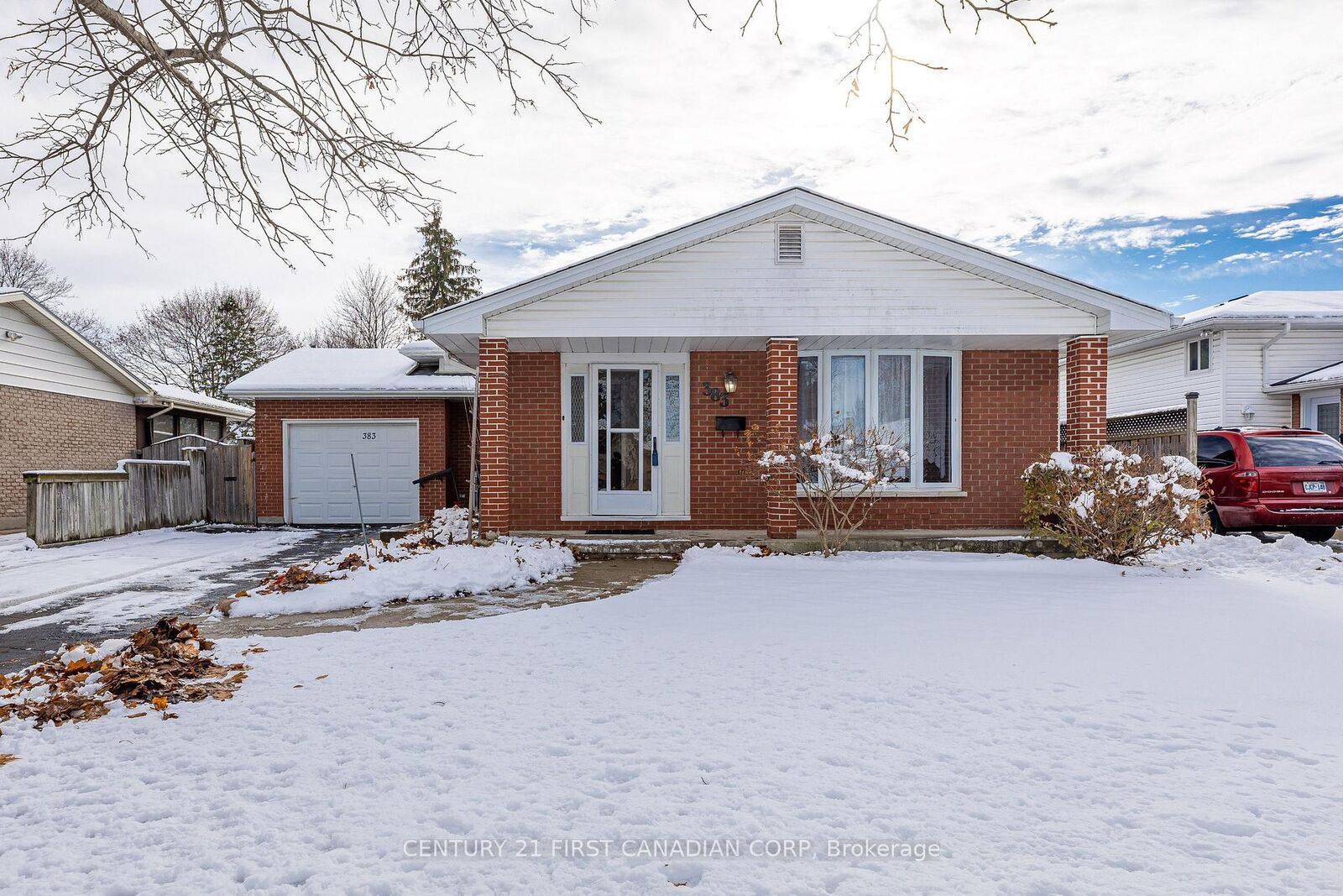 Property Photo:  383 Magnolia Crescent  ON N5Y 4T1 