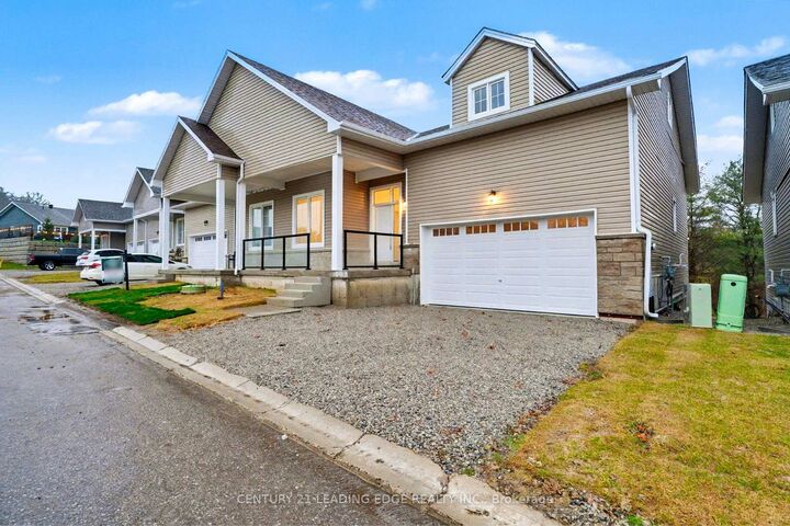 Property Photo:  8 Turnberry Court  ON P1L 0N5 