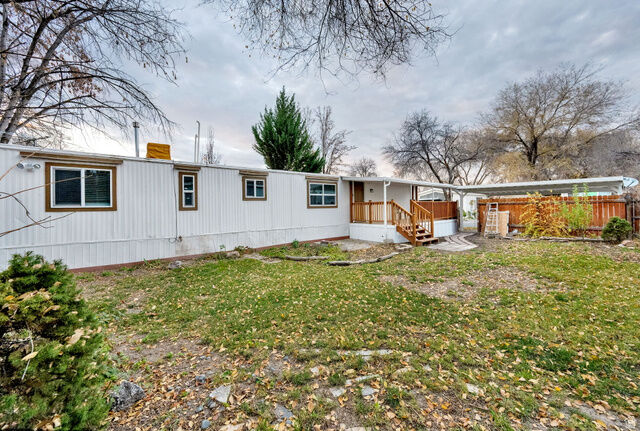 Property Photo:  1200 E El Sendero Cir S  UT 84117 