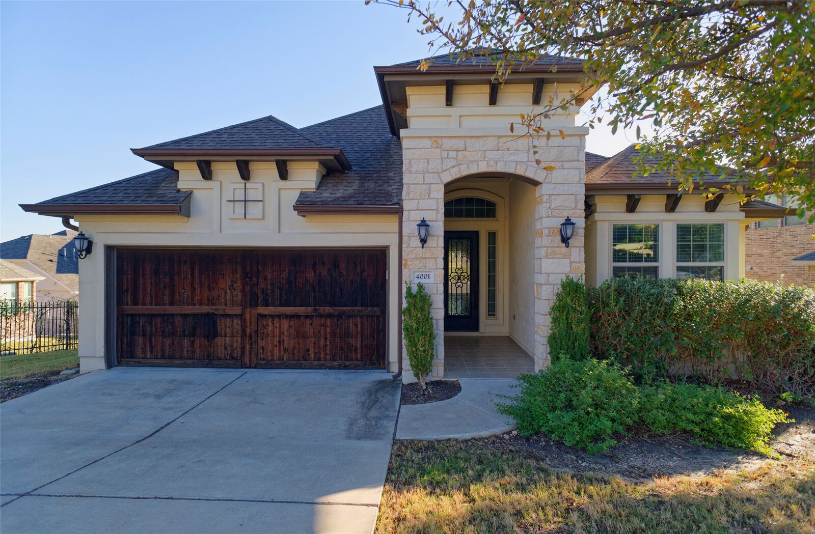 Property Photo: 4001 Good Night Trail TX 78641