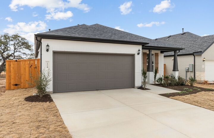 Property Photo:  124 Adlai Avenue  TX 78633 