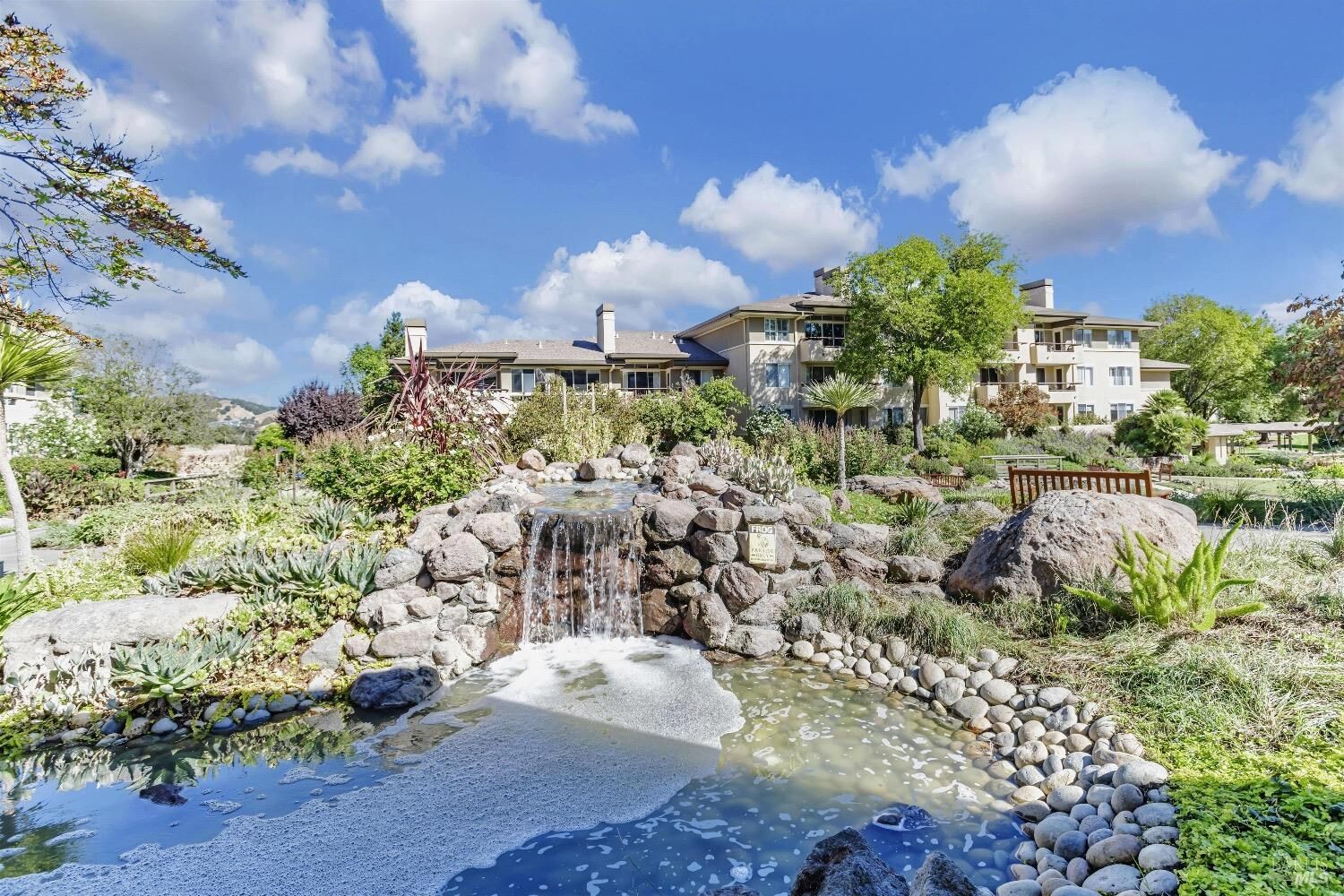 Property Photo: 400 Deer Valley Road 2K CA 94903