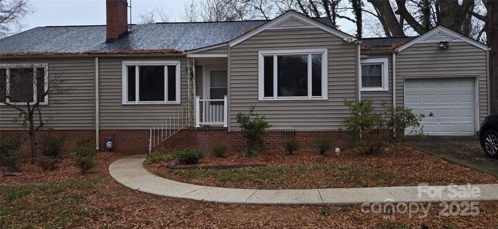 225 Valley View Place  Salisbury NC 28144 photo