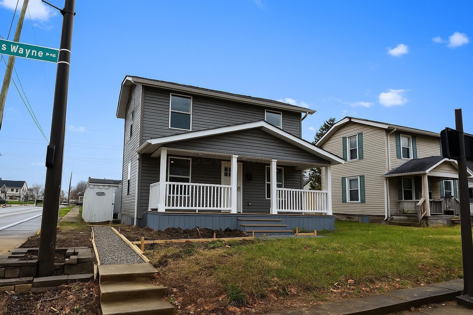 Property Photo:  815 S Wayne Avenue  OH 43204 