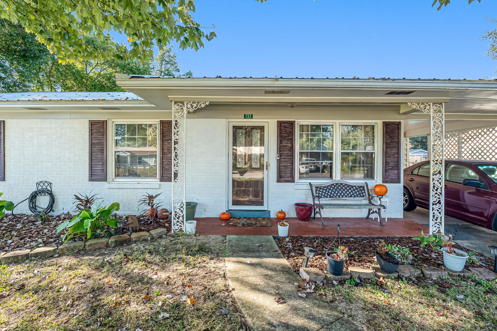 Property Photo: 132 NW Loizos Drive FL 32548