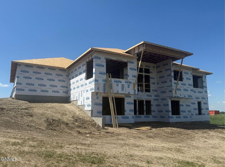 Property Photo:  8519 Norman Place  ND 58503 