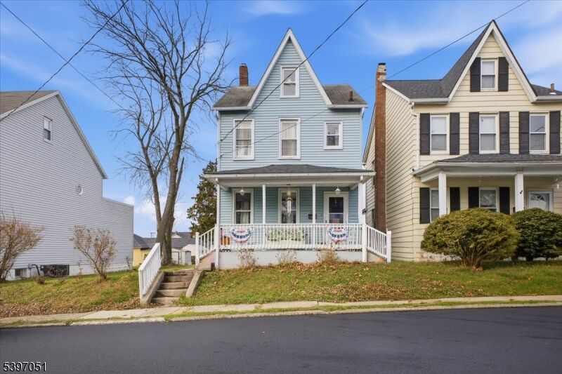 Property Photo:  451 Pursel St  NJ 08865 