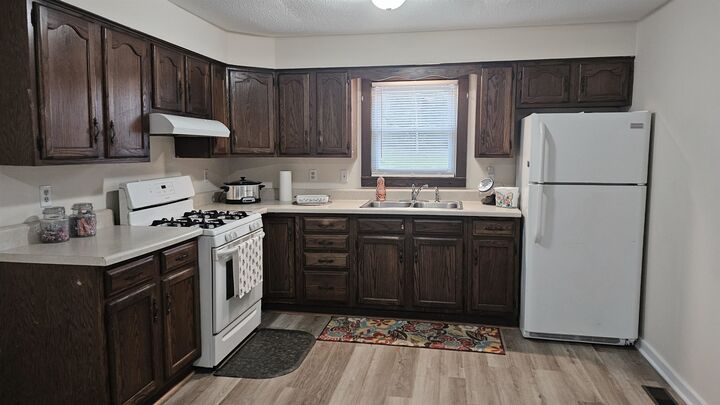 Property Photo: 1649 S Green St KY 42420