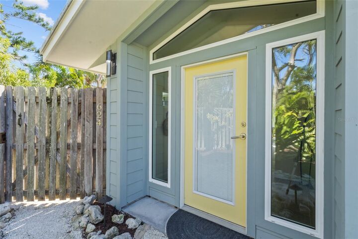 Property Photo:  624 Saint Judes Drive  FL 34228 