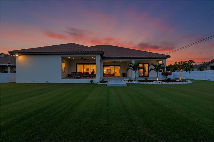 Property Photo:  7505 27th Avenue W  FL 34209 