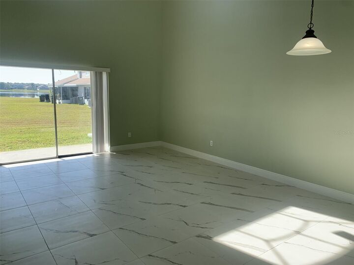 Property Photo: 14451 Bay Isle Drive FL 32824