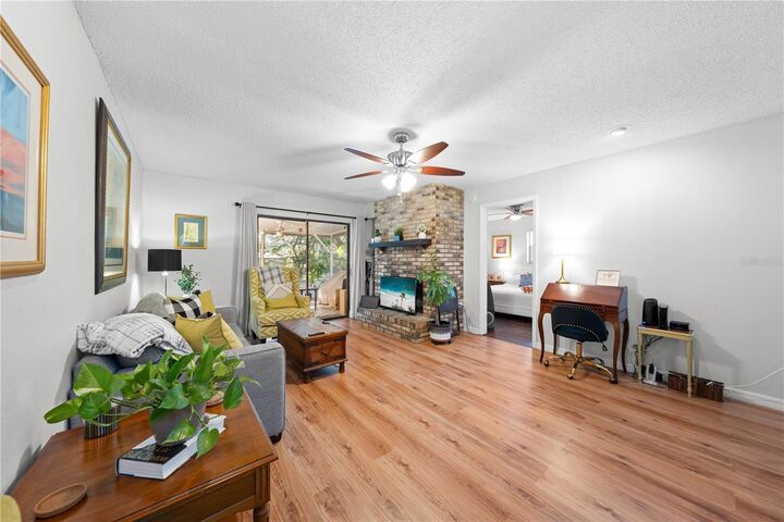 Property Photo: 8 Wood Street FL 32765