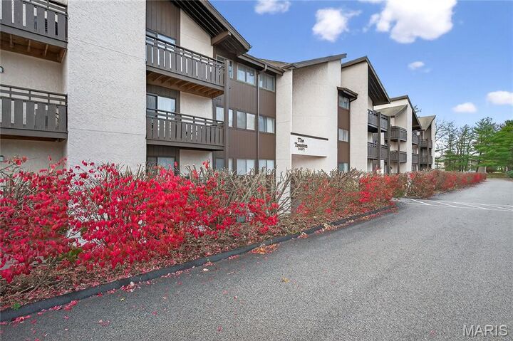 Property Photo: 1465 Heritage Landing 35 MO 63303