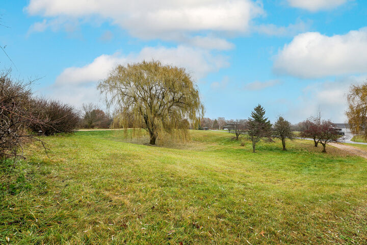 W8320 Springwood Ln  Darien WI 53115 photo