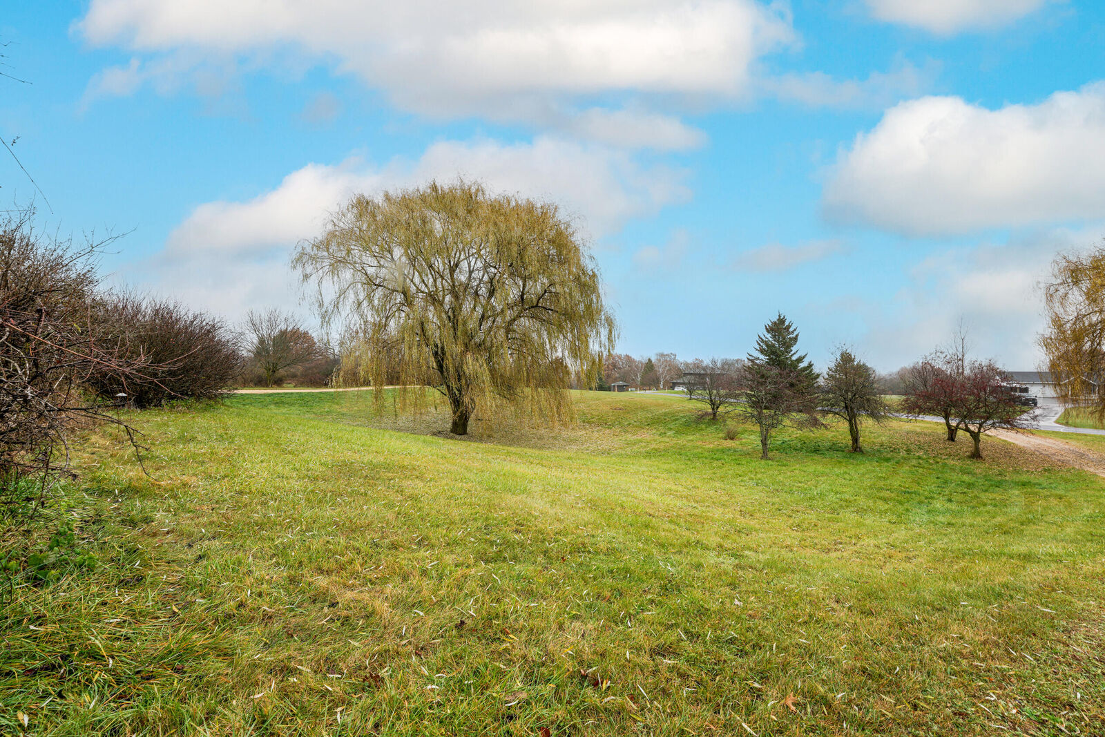 Property Photo: W8320 Springwood Ln WI 53115